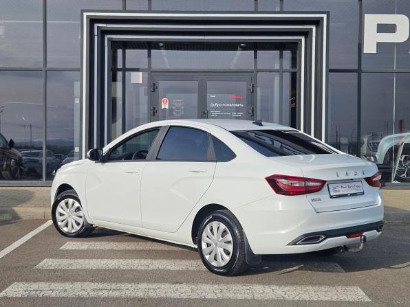 Lada (ВАЗ) Vesta I Рестайлинг (NG) с пробегом 2023 года, цена 1 204 000 рублей, 43000 км, седан, Автокод Объявления