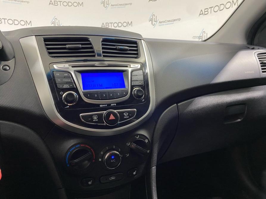 Hyundai Solaris I Москва  - изображение 8
