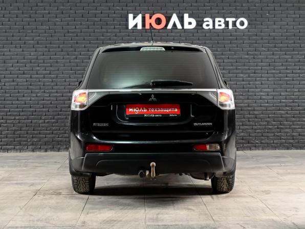 Mitsubishi Outlander III с пробегом 2013 года, цена 1 000 000 рублей, 306197 км, внедорожник, Автокод Объявления