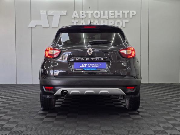 Renault Kaptur I с пробегом 2017 года, цена 1 535 000 рублей, 101000 км, внедорожник, Автокод Объявления