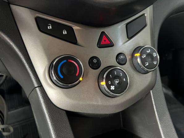 Chevrolet Aveo II с пробегом 2012 года, цена 730 000 рублей, 107000 км, хэтчбек, Автокод Объявления