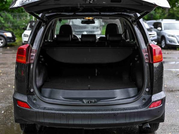 Toyota RAV4 IV (XA40) с пробегом 2014 года, цена 1 699 000 рублей, 278009 км, внедорожник, Автокод Объявления