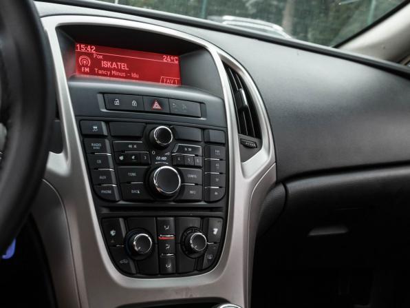 Opel Astra J с пробегом 2011 года, цена 660 000 рублей, 166726 км, хэтчбек, Автокод Объявления