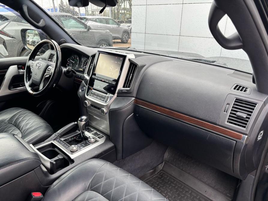 Toyota Land Cruiser 200 Series Рестайлинг 2 Уфа  - изображение 14