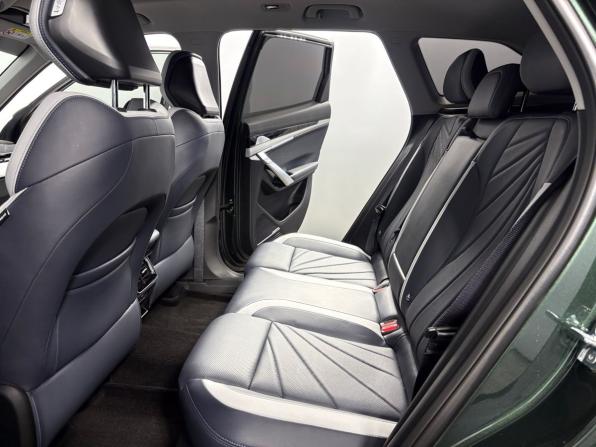 Geely Atlas II с пробегом 2024 года, цена 3 276 000 рублей, 43273 км, внедорожник, Автокод Объявления