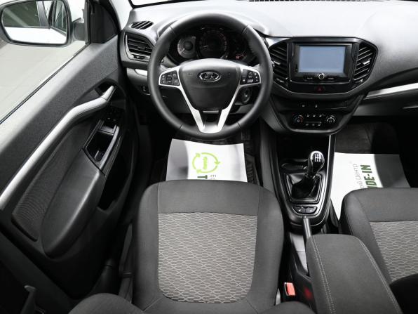 Lada (ВАЗ) Vesta I с пробегом 2018 года, цена 935 000 рублей, 132907 км, седан, Автокод Объявления