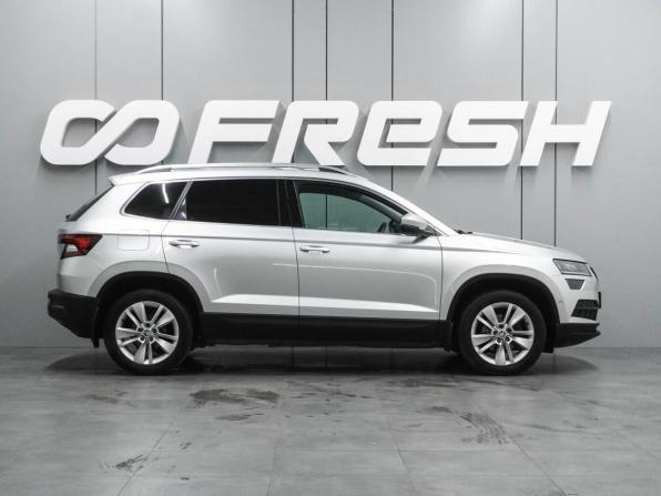 Skoda Karoq I с пробегом 2020 года, цена 2 275 000 рублей, 125737 км, внедорожник, Автокод Объявления
