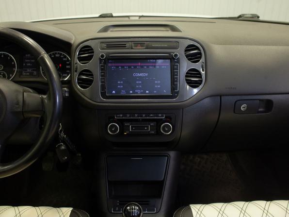 Volkswagen Tiguan I Рестайлинг с пробегом 2014 года, цена 1 345 000 рублей, 185145 км, внедорожник, Автокод Объявления
