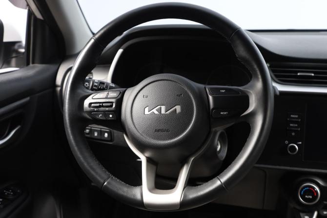 Kia Rio IV Рестайлинг с пробегом 2021 года, цена 1 899 000 рублей, 47002 км, хэтчбек, Автокод Объявления
