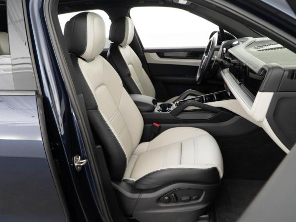 Porsche Cayenne III Рестайлинг с пробегом 2023 года, цена 12 178 888 рублей, 24045 км, внедорожник, Автокод Объявления