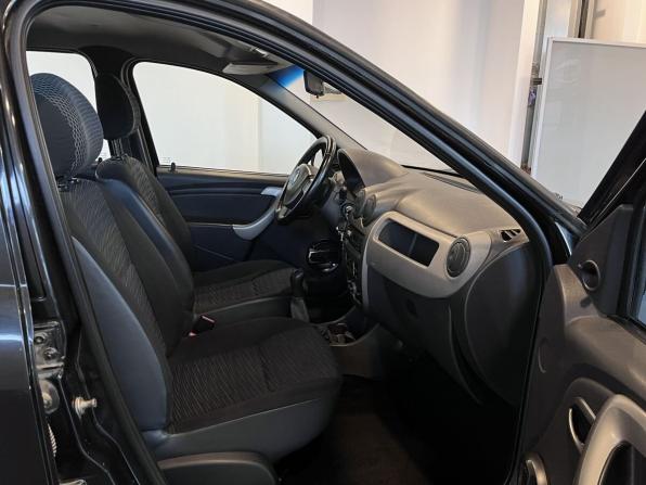 Renault Logan I Рестайлинг с пробегом 2011 года, цена 370 000 рублей, 246944 км, седан, Автокод Объявления