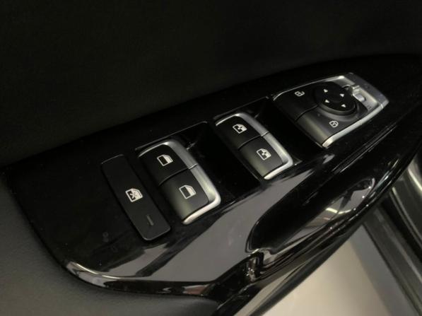 Kia K5 III с пробегом 2021 года, цена 2 640 000 рублей, 22000 км, седан, Автокод Объявления