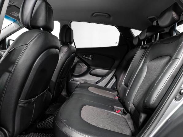 Hyundai ix35 I Рестайлинг с пробегом 2015 года, цена 1 299 000 рублей, 121322 км, внедорожник, Автокод Объявления