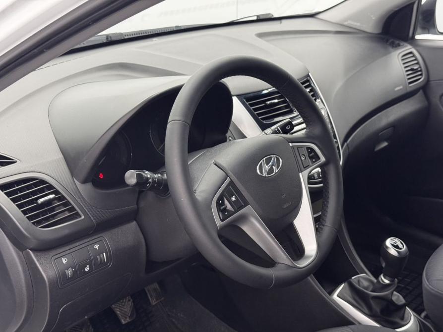 Hyundai Solaris I Воронеж  - изображение 17