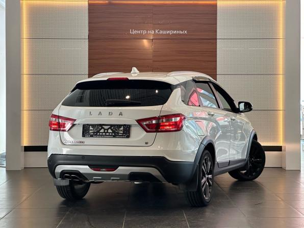 Lada (ВАЗ) Vesta I с пробегом 2018 года, цена 1 049 000 рублей, 121589 км, универсал, Автокод Объявления