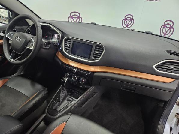 Lada (ВАЗ) Vesta I Рестайлинг (NG) с пробегом 2024 года, цена 1 424 000 рублей, 40401 км, универсал, Автокод Объявления