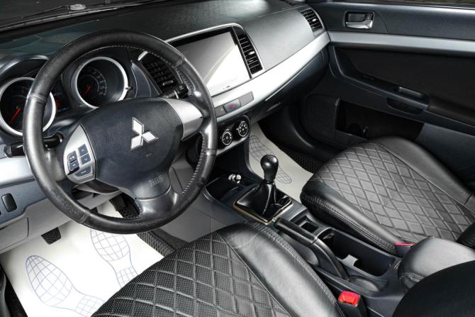 Mitsubishi Lancer X Рестайлинг с пробегом 2011 года, цена 1 049 000 рублей, 141000 км, седан, Автокод Объявления