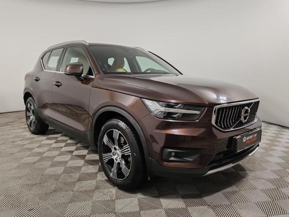 Volvo XC40 I с пробегом 2018 года, цена 2 595 000 рублей, 83613 км, внедорожник, Автокод Объявления