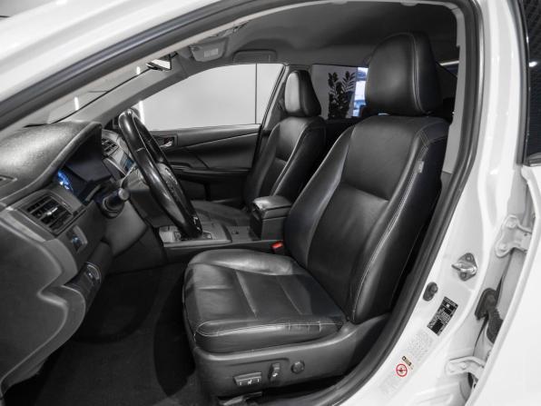 Toyota Camry VII (XV50) Рестайлинг с пробегом 2017 года, цена 1 890 000 рублей, 97321 км, седан, Автокод Объявления