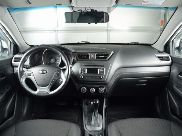 Kia Rio III Рестайлинг с пробегом 2017 года, цена 1 199 995 рублей, 160293 км, седан, Автокод Объявления