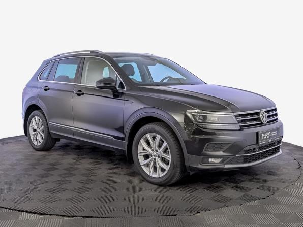 Volkswagen Tiguan II с пробегом 2018 года, цена 2 550 000 рублей, 168658 км, внедорожник, Автокод Объявления