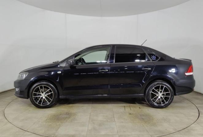 Volkswagen Polo V Рестайлинг с пробегом 2016 года, цена 1 090 000 рублей, 203825 км, седан, Автокод Объявления