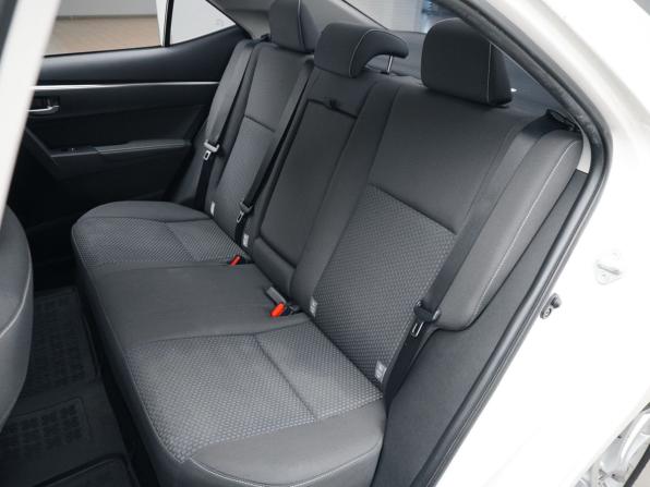 Toyota Corolla XI (E160 E170 E180) Рестайлинг 1 с пробегом 2016 года, цена 1 790 000 рублей, 134064 км, седан, Автокод Объявления