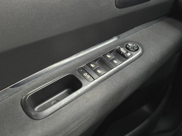 Peugeot 3008 I с пробегом 2012 года, цена 935 000 рублей, 114980 км, внедорожник, Автокод Объявления