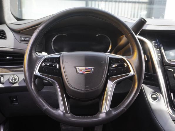 Cadillac Escalade IV с пробегом 2020 года, цена 4 956 000 рублей, 147835 км, внедорожник, Автокод Объявления