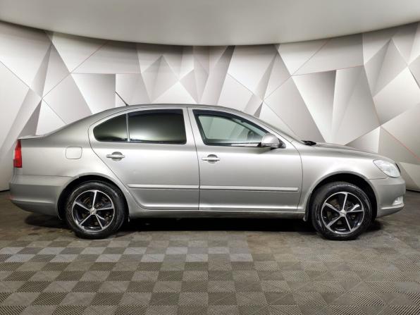 Skoda Octavia II (A5) Рестайлинг с пробегом 2011 года, цена 575 150 рублей, 281537 км, лифтбек, Автокод Объявления