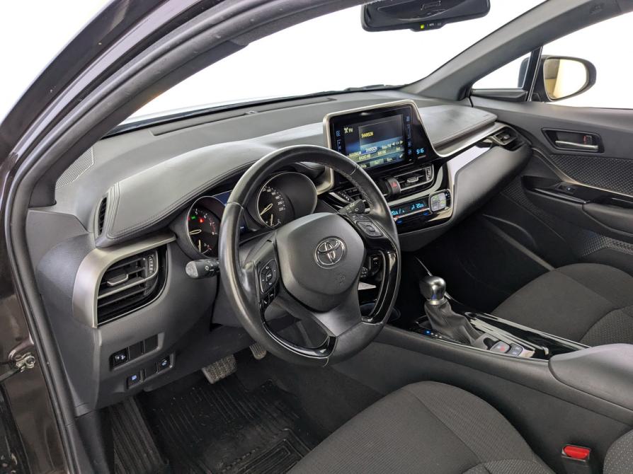 Toyota C-HR I Москва  - изображение 16