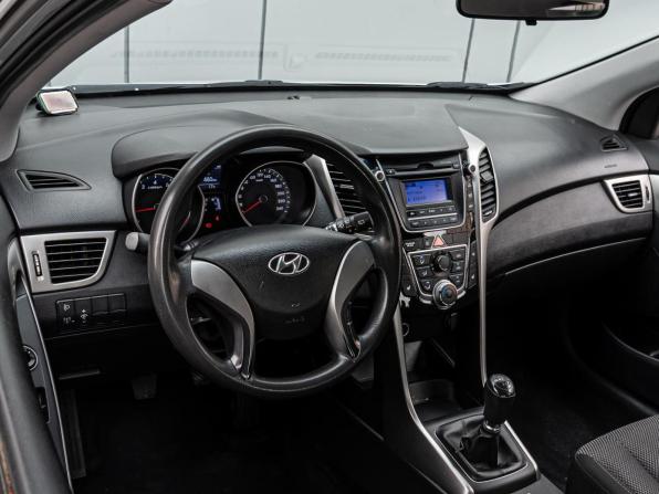 Hyundai i30 II с пробегом 2013 года, цена 870 000 рублей, 219395 км, хэтчбек, Автокод Объявления