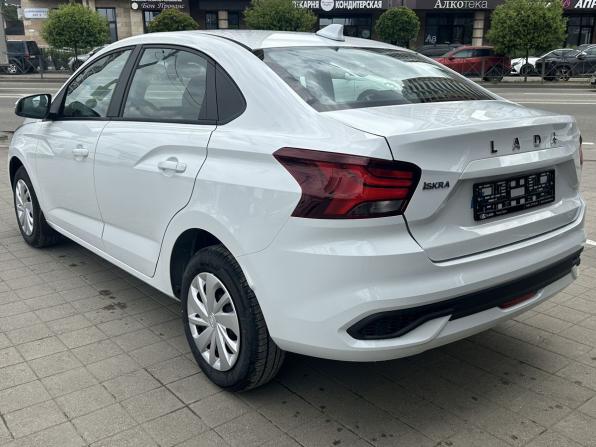 Новый Lada (ВАЗ) Iskra 2026 года, цена 1 505 000 рублей, седан, Автокод Объявления
