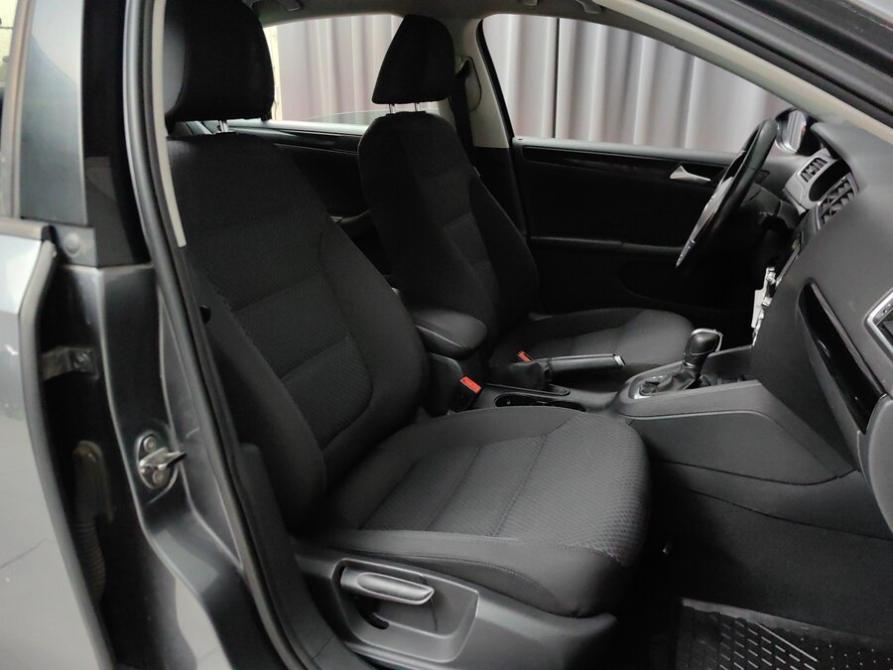 Volkswagen Jetta VI Подольск  - изображение 7