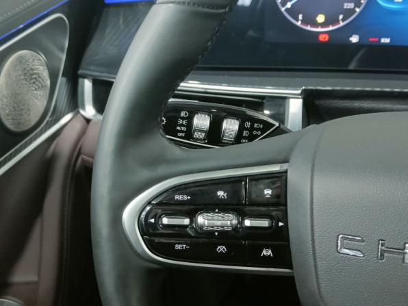 Chery Tiggo 7L с пробегом 2024 года, цена 2 675 000 рублей, 5690 км, внедорожник, Автокод Объявления