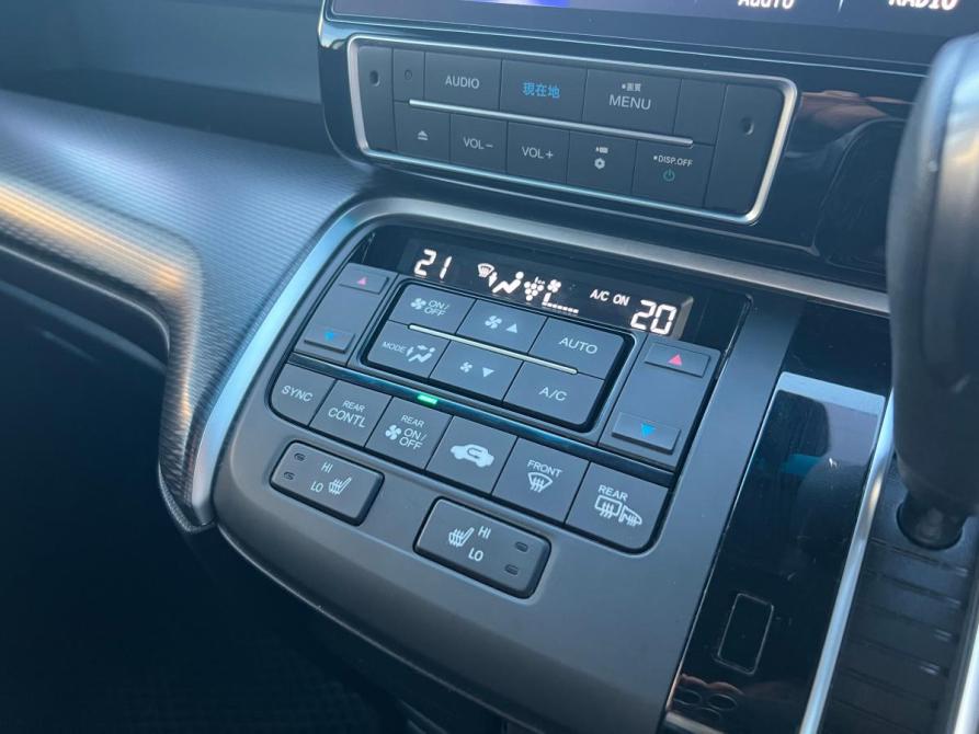 Honda Stepwgn V Рестайлинг Стерлитамак  - изображение 19
