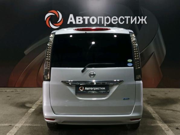 Nissan Serena IV (C26) с пробегом 2011 года, цена 1 120 000 рублей, 272898 км, минивэн, Автокод Объявления