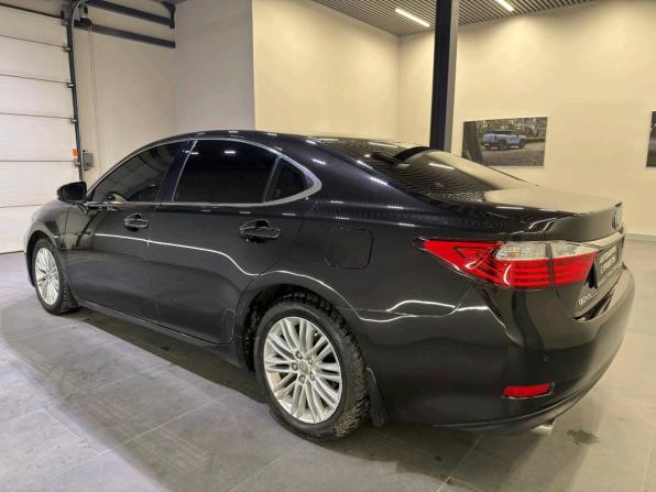 Lexus ES VI с пробегом 2012 года, цена 1 999 000 рублей, 223862 км, седан, Автокод Объявления