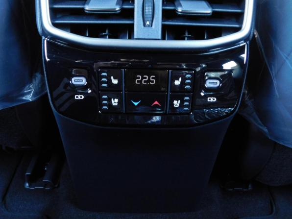 Lexus RX V с пробегом 2025 года, цена 11 950 000 рублей, 6 км, внедорожник, Автокод Объявления