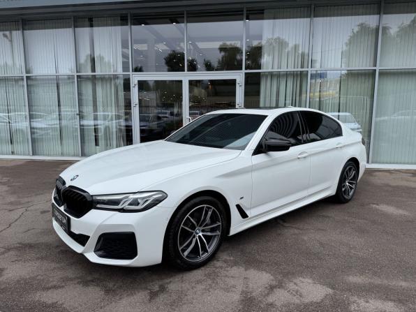 BMW 5 серии VII (G30/G31/G38) Рестайлинг с пробегом 2022 года, цена 4 260 999 рублей, 42632 км, седан, Автокод Объявления