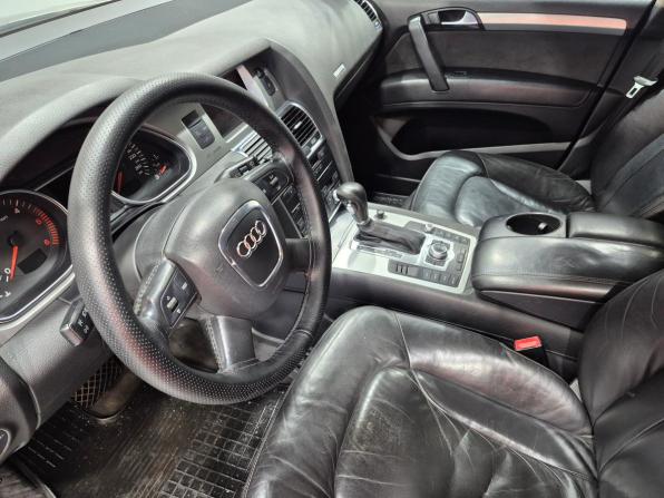 Audi Q7 I (4L) с пробегом 2007 года, цена 1 050 000 рублей, 279449 км, внедорожник, Автокод Объявления