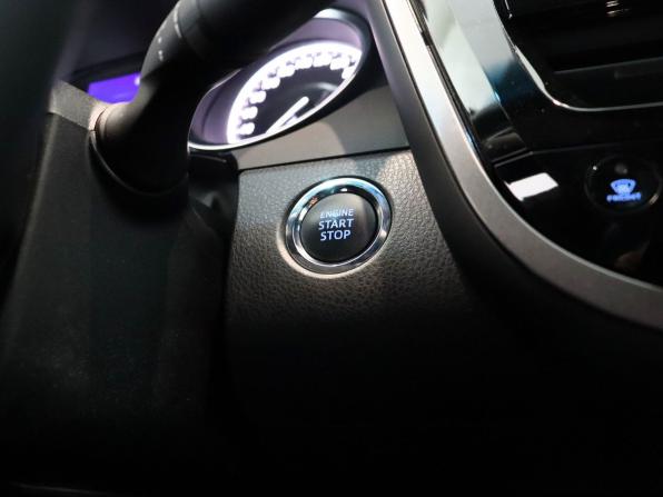 Toyota Camry VIII (XV70) Рестайлинг с пробегом 2021 года, цена 3 190 000 рублей, 100102 км, седан, Автокод Объявления