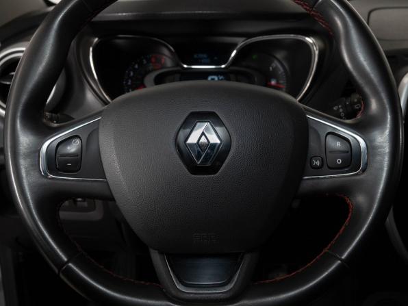 Renault Kaptur I с пробегом 2018 года, цена 1 198 000 рублей, 162995 км, внедорожник, Автокод Объявления
