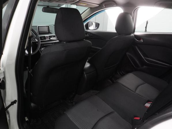 Mazda 3 III (BM) с пробегом 2014 года, цена 1 325 000 рублей, 255311 км, седан, Автокод Объявления