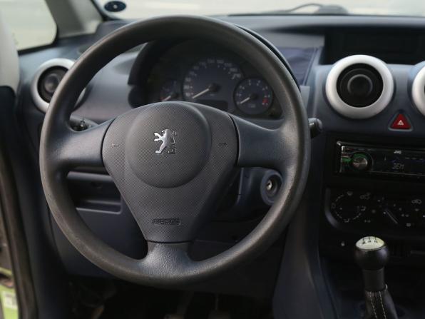 Peugeot 1007 с пробегом 2006 года, цена 244 000 рублей, 120000 км, хэтчбек, Автокод Объявления