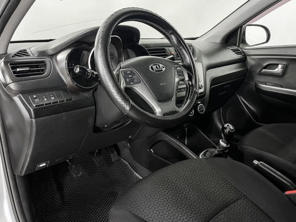 Kia Rio III Рестайлинг с пробегом 2016 года, цена 882 000 рублей, 247221 км, седан, Автокод Объявления