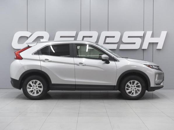 Mitsubishi Eclipse Cross I с пробегом 2018 года, цена 2 030 000 рублей, 74000 км, внедорожник, Автокод Объявления