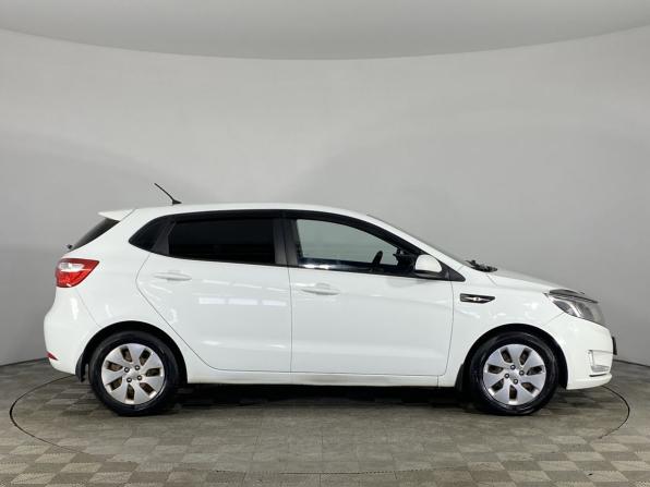 Kia Rio III с пробегом 2015 года, цена 890 000 рублей, 241323 км, хэтчбек, Автокод Объявления