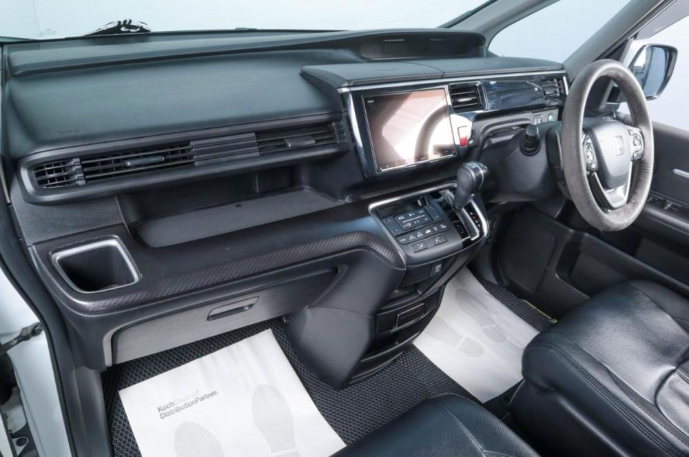Honda Stepwgn V Рестайлинг Челябинск  - изображение 18