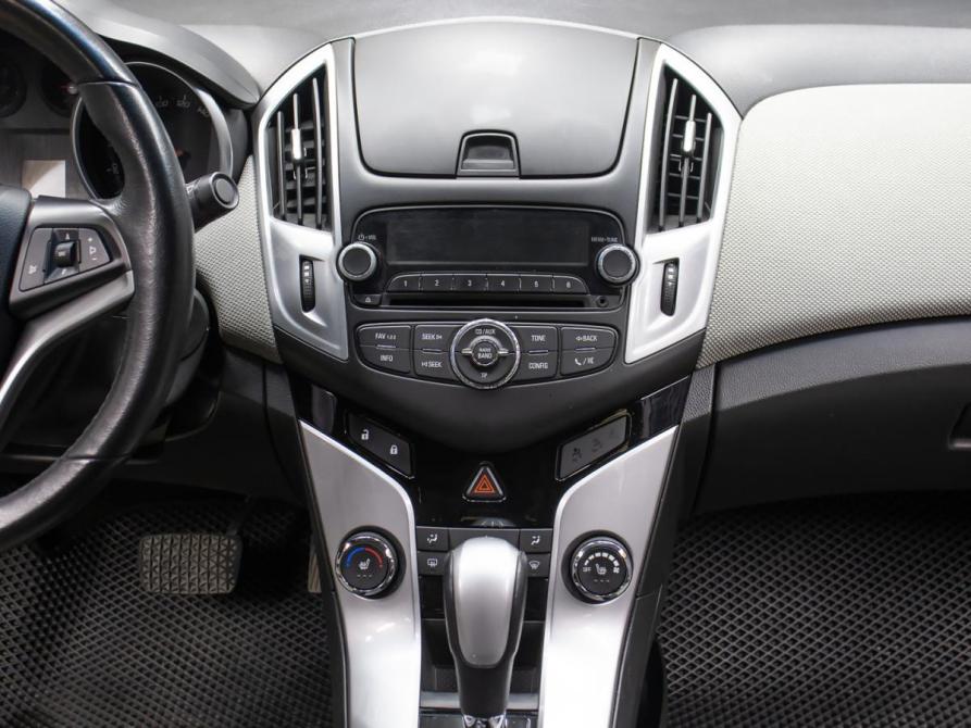 Chevrolet Cruze I Рестайлинг Москва  - изображение 15